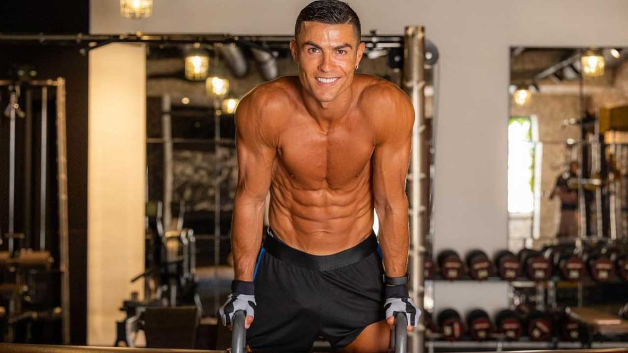 Cristiano Ronaldo dieta 28-08-2022 dimagrire