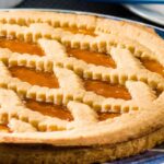 Crostata senza glutine farcita con marmellata